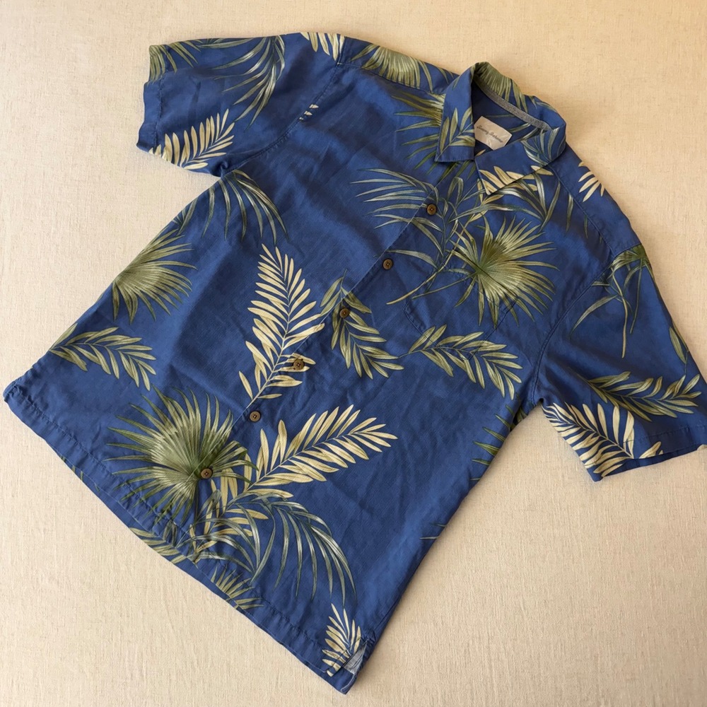 Tommy Bahama Mens Medium Blue Silk Tropical Palm Leaf Short Sleeve Button Shirt